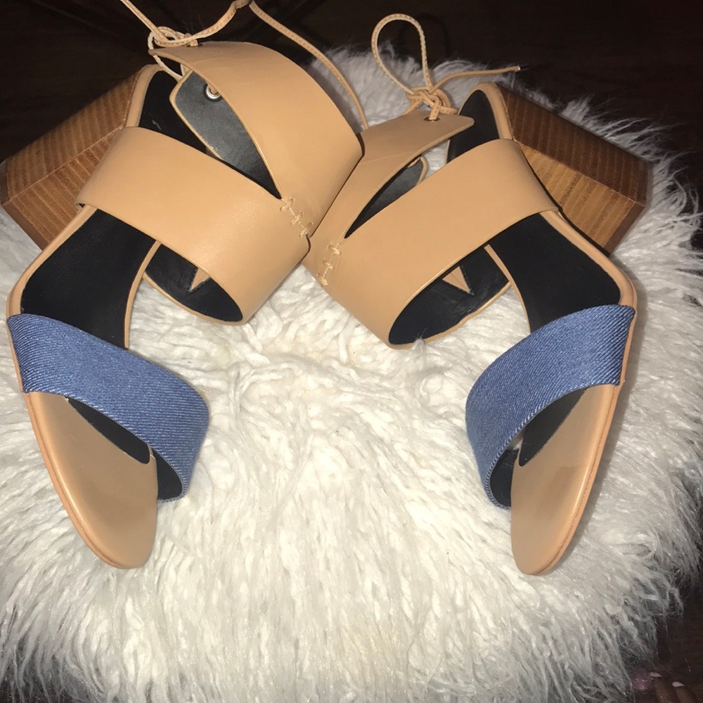 🔥Rebecca Minkoff leather & denim block sandals.🔥 - Picture 3 of 6